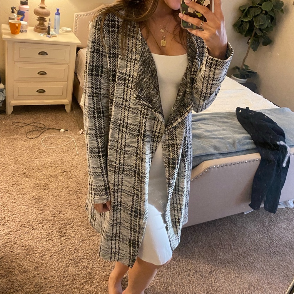 ALMOST FAMOUS Lightweight Cardigan/Jacket
